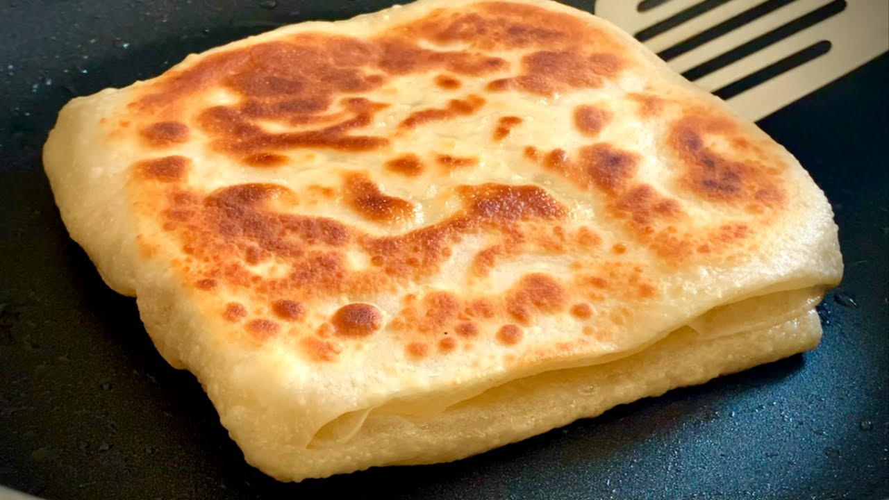 ফুলকো নরম তুলতুলে পরোটা রেসিপি | Porota Bengali Recipe | Plain Porota | Mum Hira