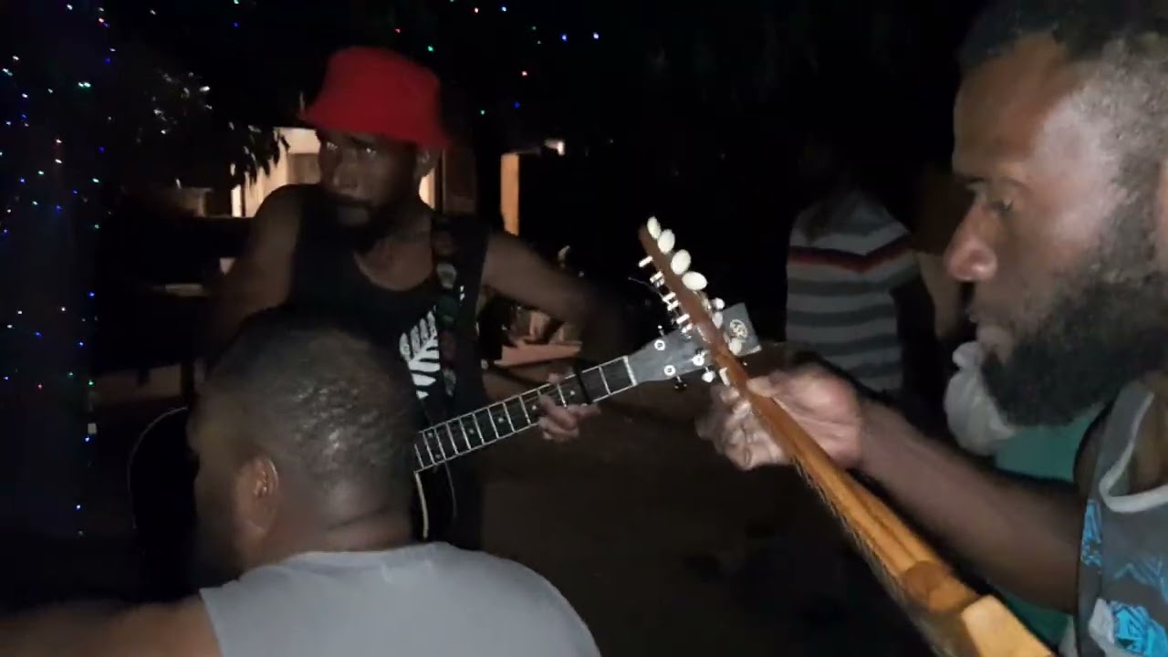 Dunstan hills boys 🇻🇺 🎵 🔊 