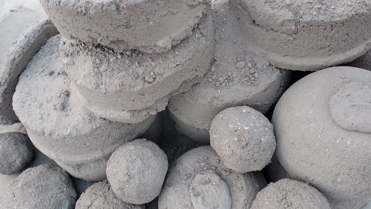 ASMR: Super Crispy Brown Sand Dry & Water Crumbling But Camera angle🤔 #relaxingsounds #asmr #crush