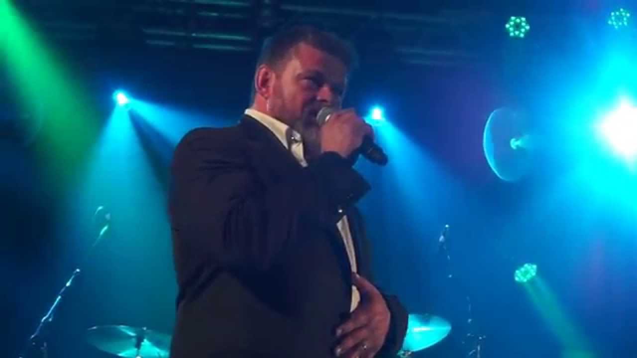 Stig Rossen & Vennerne synger TRÆK'EN IND (Olinerne)