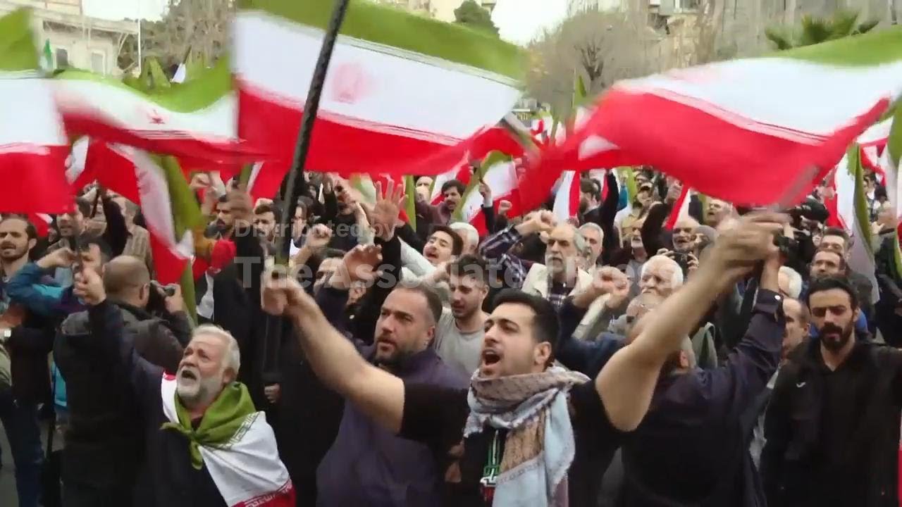 Supporters of Iran government rally in Tehran to protest Israeli and US air strikes