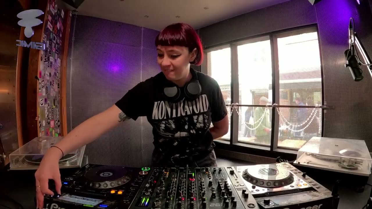 Cherry Bomb w/ Alix Van Ripato @ GIMIC - 1 March 2026