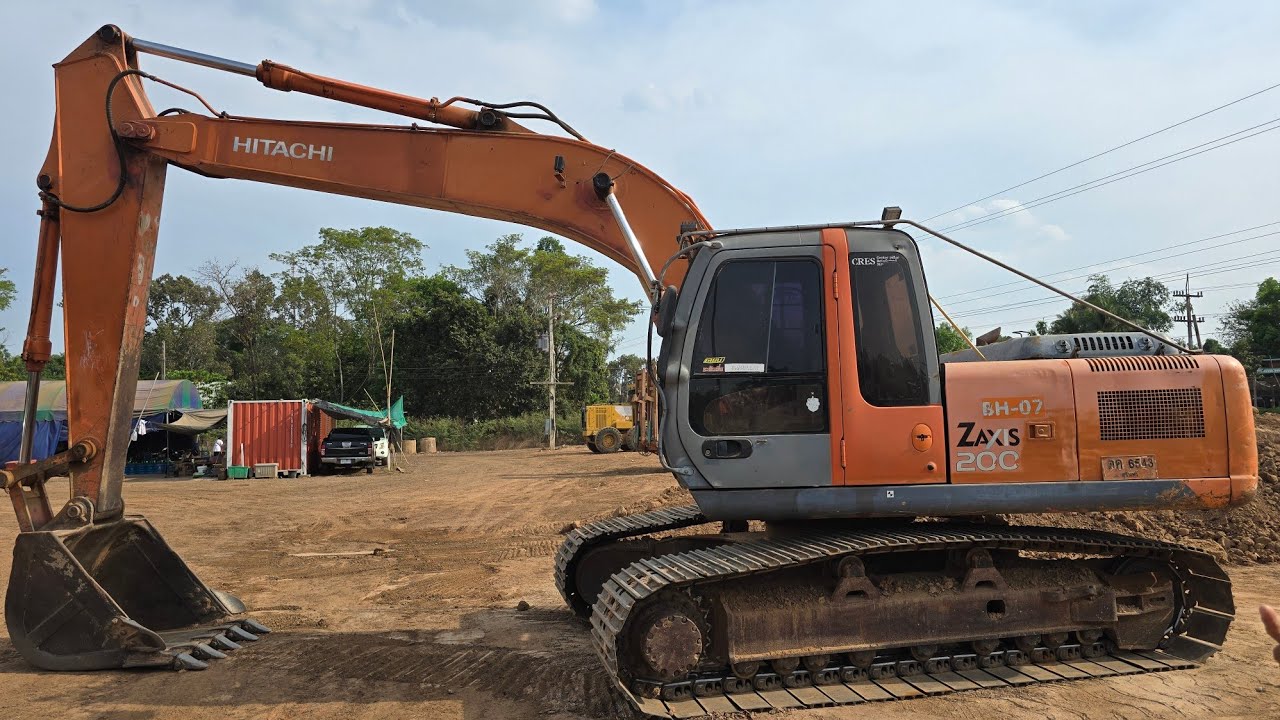 ราคา 470,000 HITACHI ZX200-1  ดูรถ จ.ศรีสะเกษ 0625870434 เก่ง #เก่งฝากซื้อขายรถขุดทั่วไทย