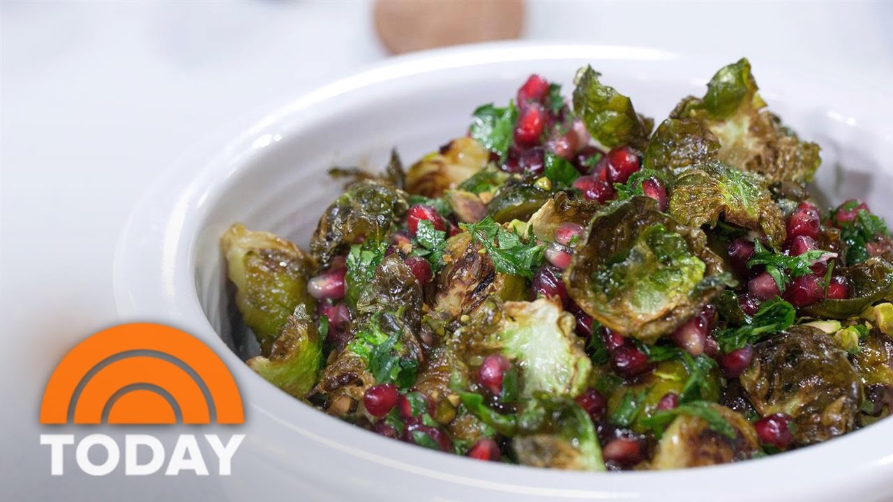 Giada De Laurentiis, Bobby Flay Cook Butternut Squash Lasagna, Brussels Sprouts | TODAY