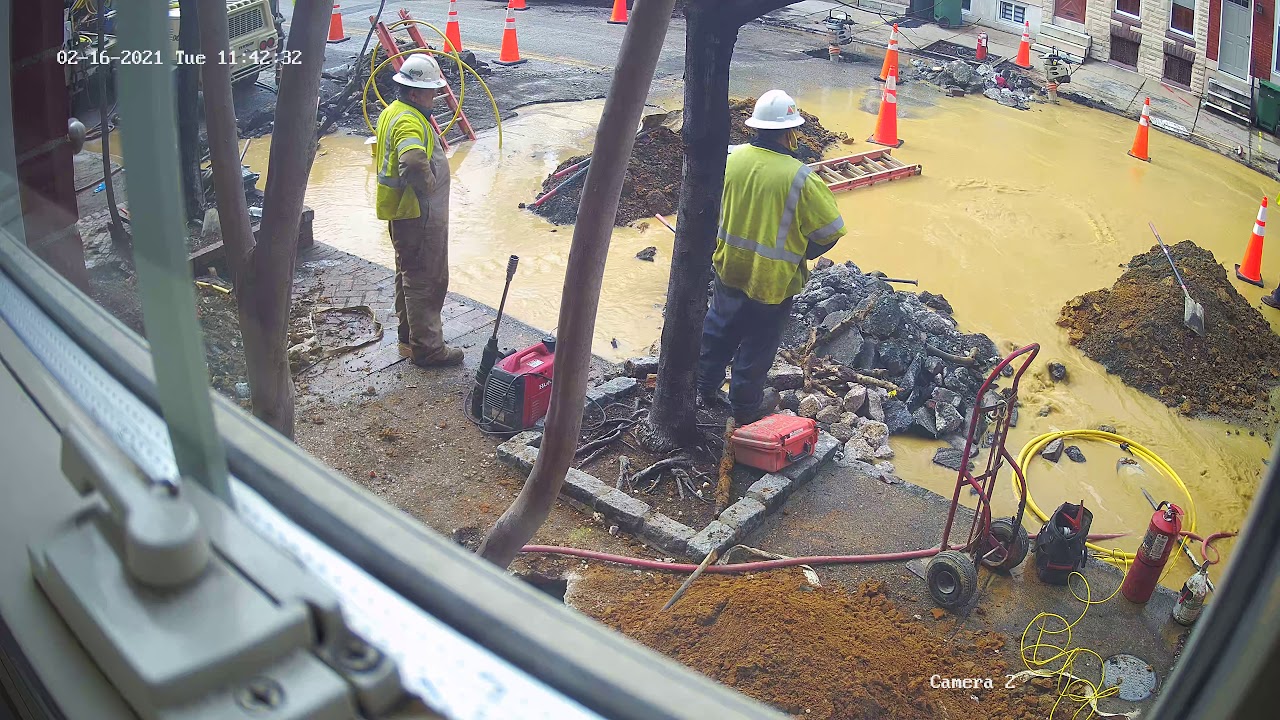 Moment When Gas Line Worker Broke The Water Main