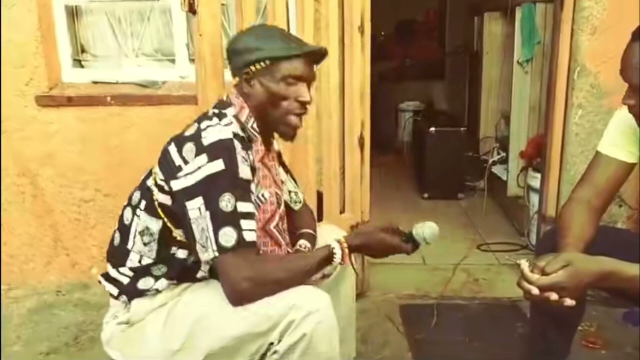 Bafundisi Band Ndokumbila Ludo