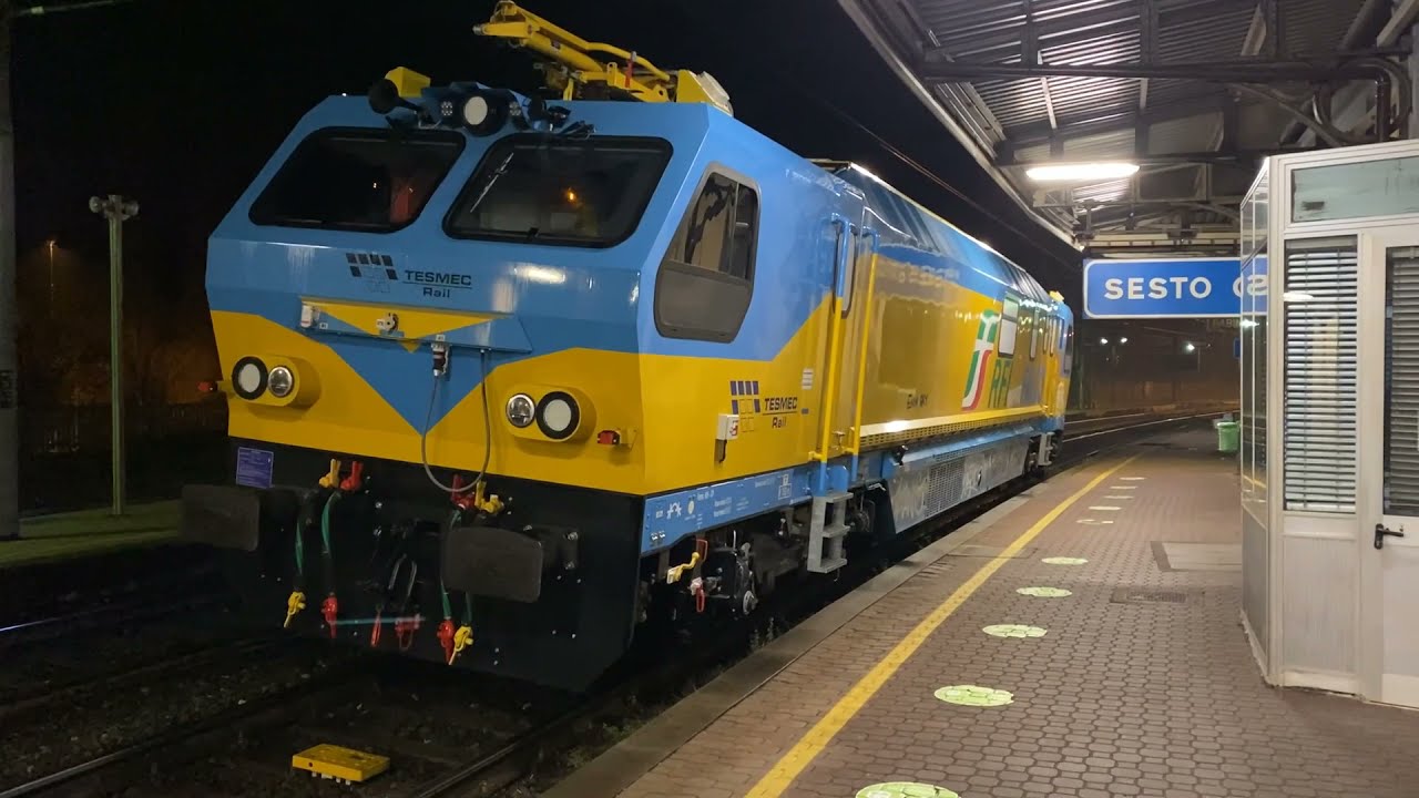 Stazione di Sesto Calende, treni di inizio dicembre