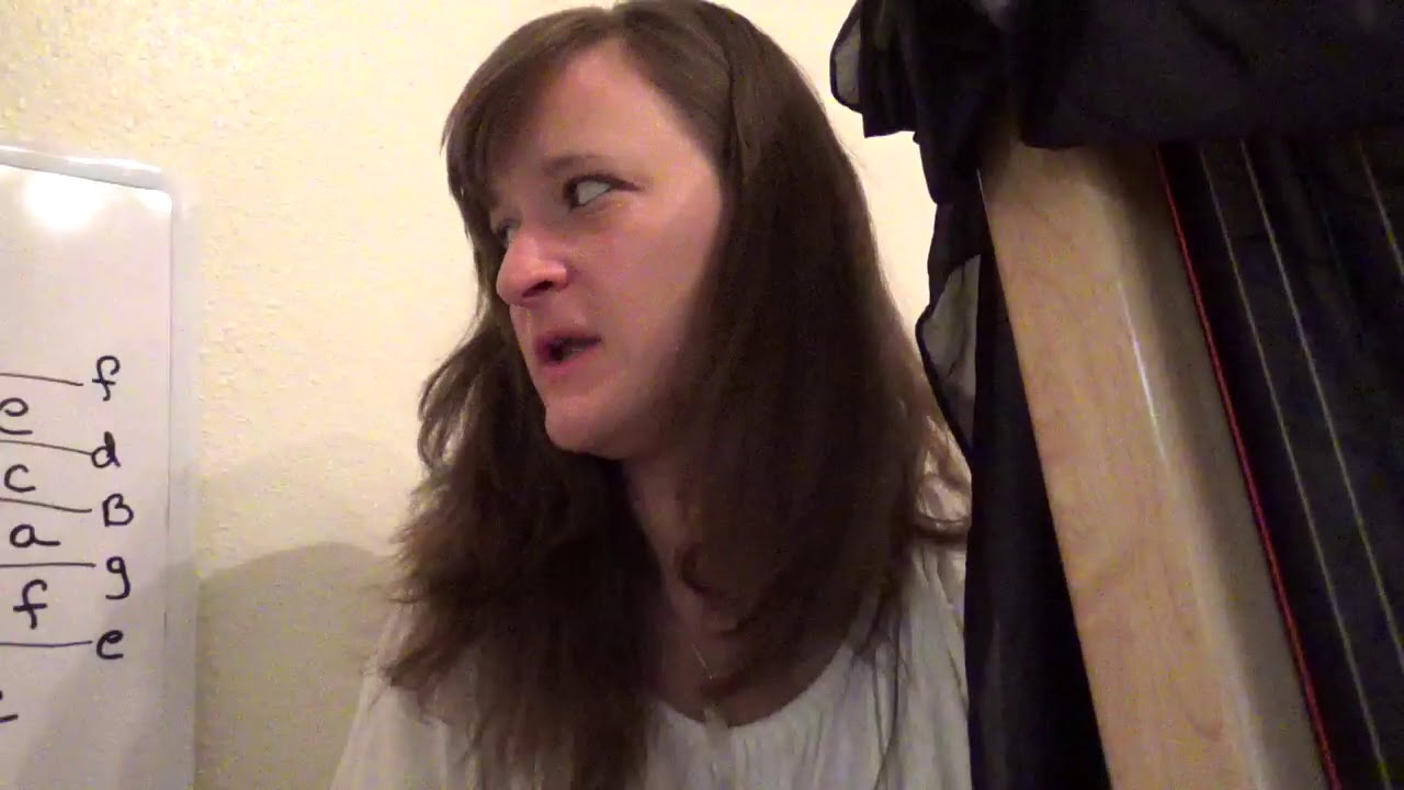 Finding middle c on the harp