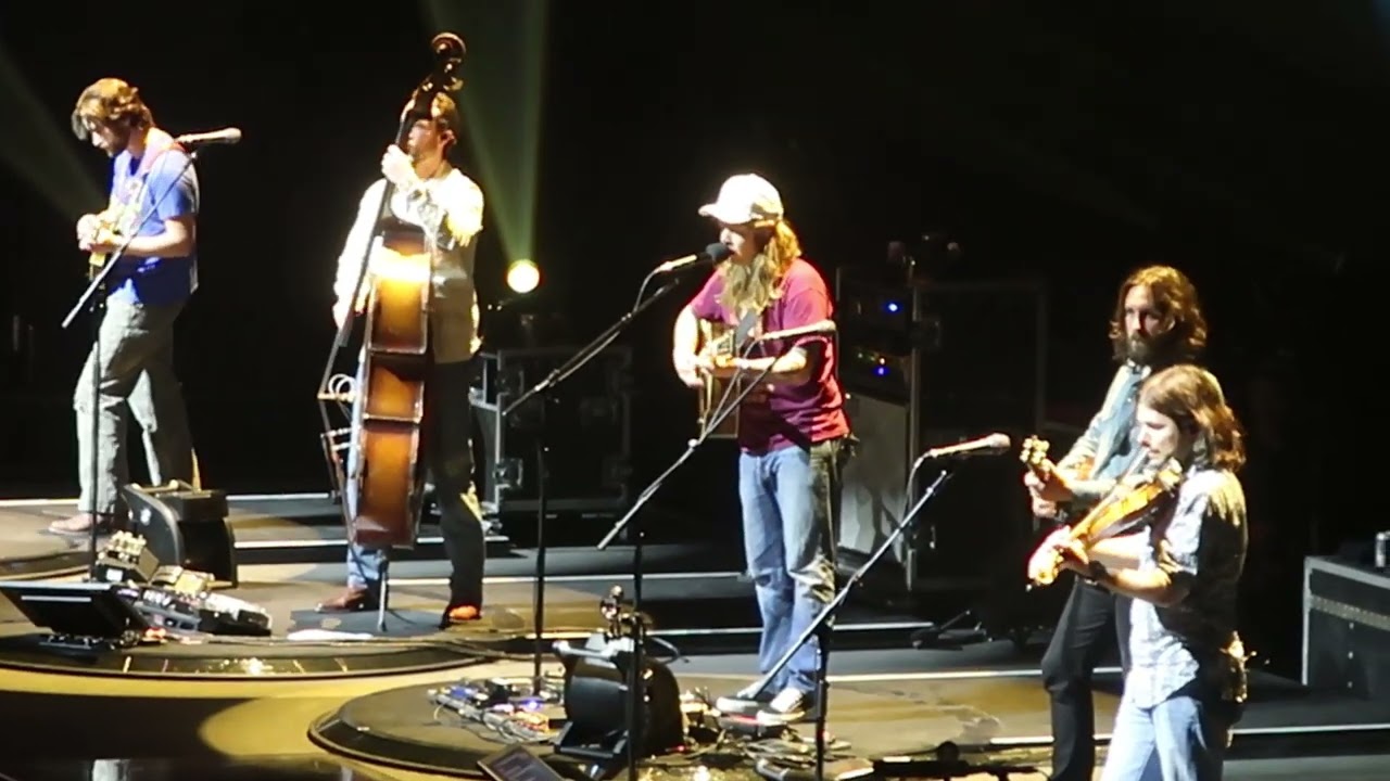 Billy Strings live "Hands on the Wheel" (Willie Nelson cover) Ft. Worth 12 December 2024