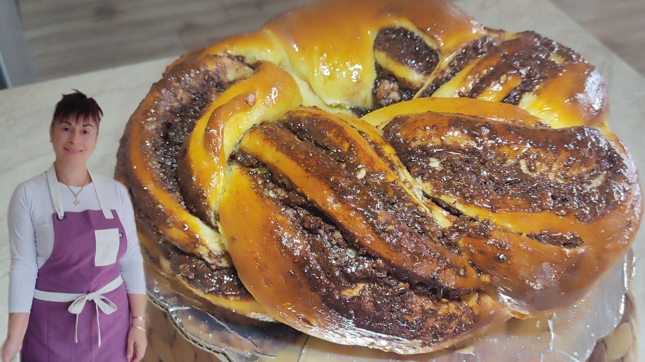 Козуначено руло за Великден, Easter brioche roll, Osterzopfrolle, Paskalya için çörek rulosu