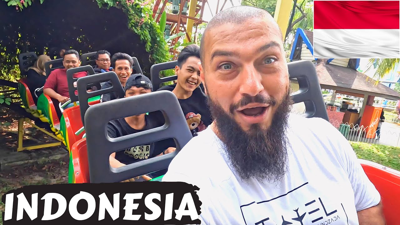 DUNIA FANTASI - This Is A CRAZY Place In Jakarta, Indonesia 🇮🇩