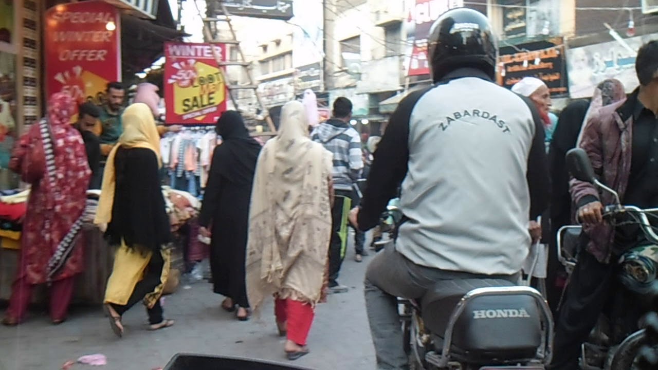 Sialkot | Bike Ride (Part-12) Raja Bazar,Main Bazar, Trunk Bazar And Railway Road (Video 99)