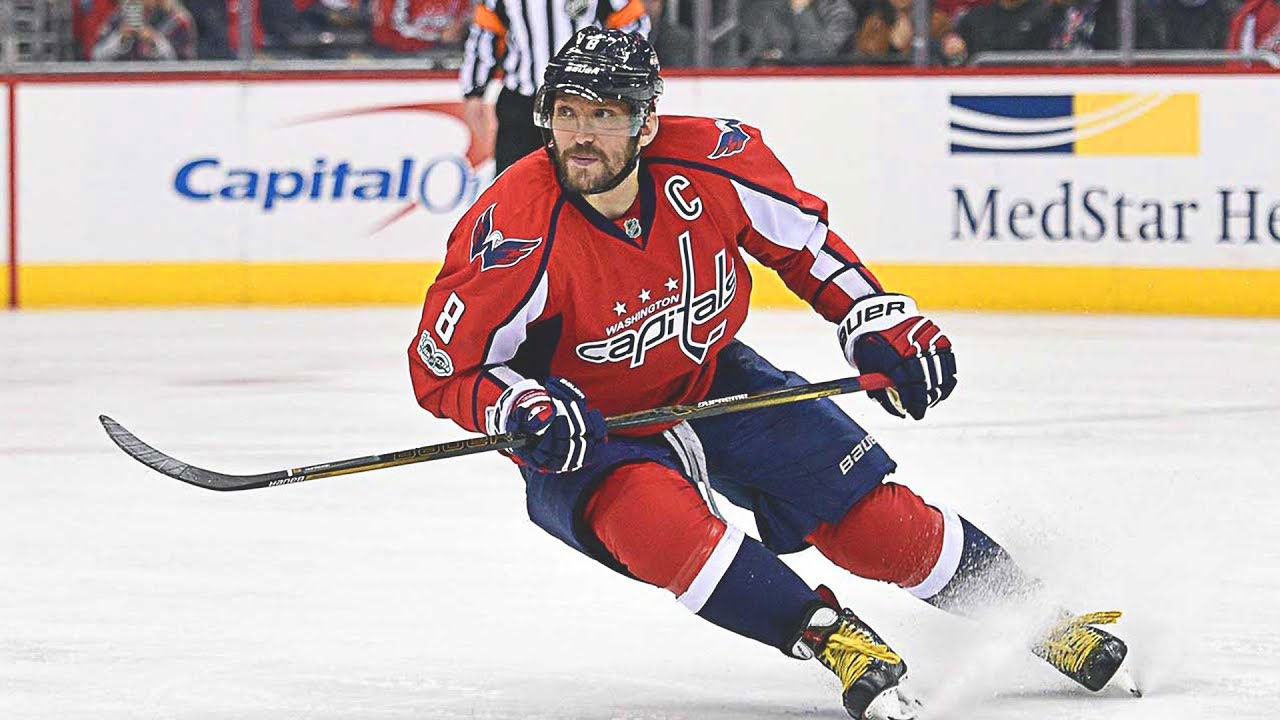 What gear does Alex Ovechkin use?