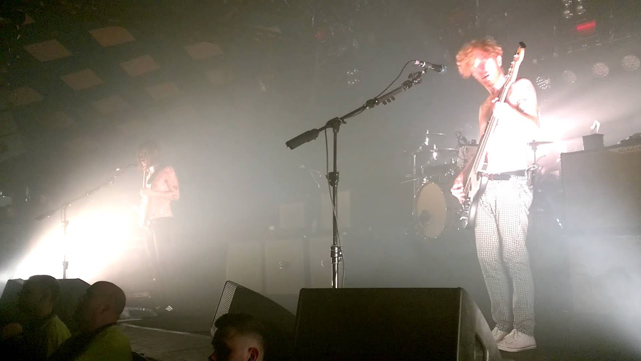 Toys, Toys, Toys, Choke, Toys, Toys, Toys [VoB+OR] Biffy Clyro Barrowlands