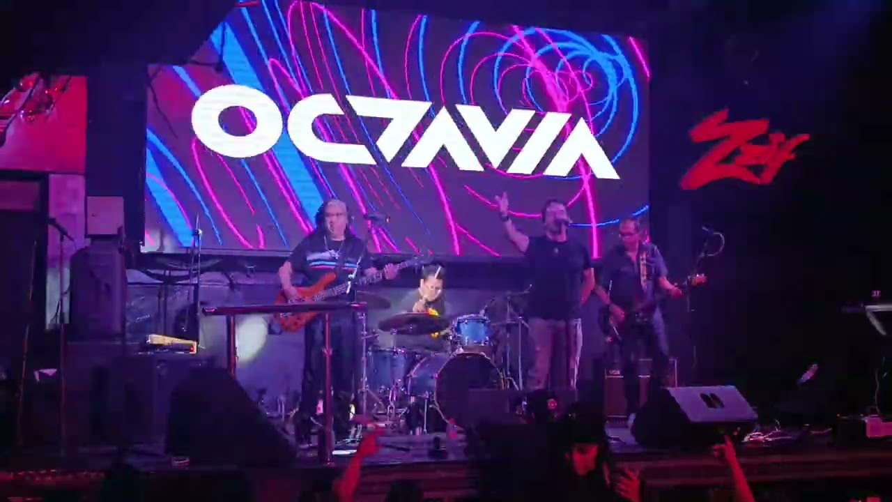 OCTAVIA EN VIVO EN ZZIF 4
