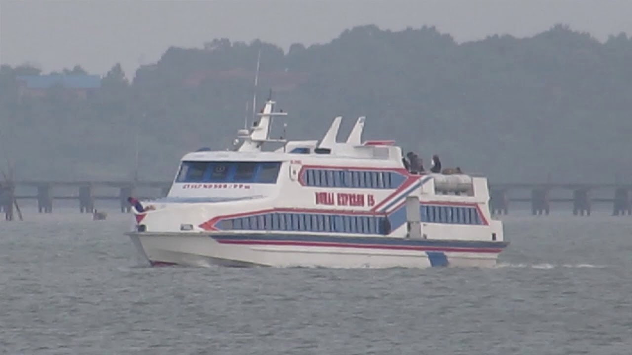 SPOTTING KAPAL FERRY 6