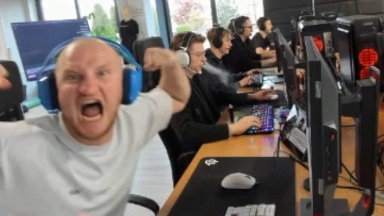 paris platynov grający trener csgo