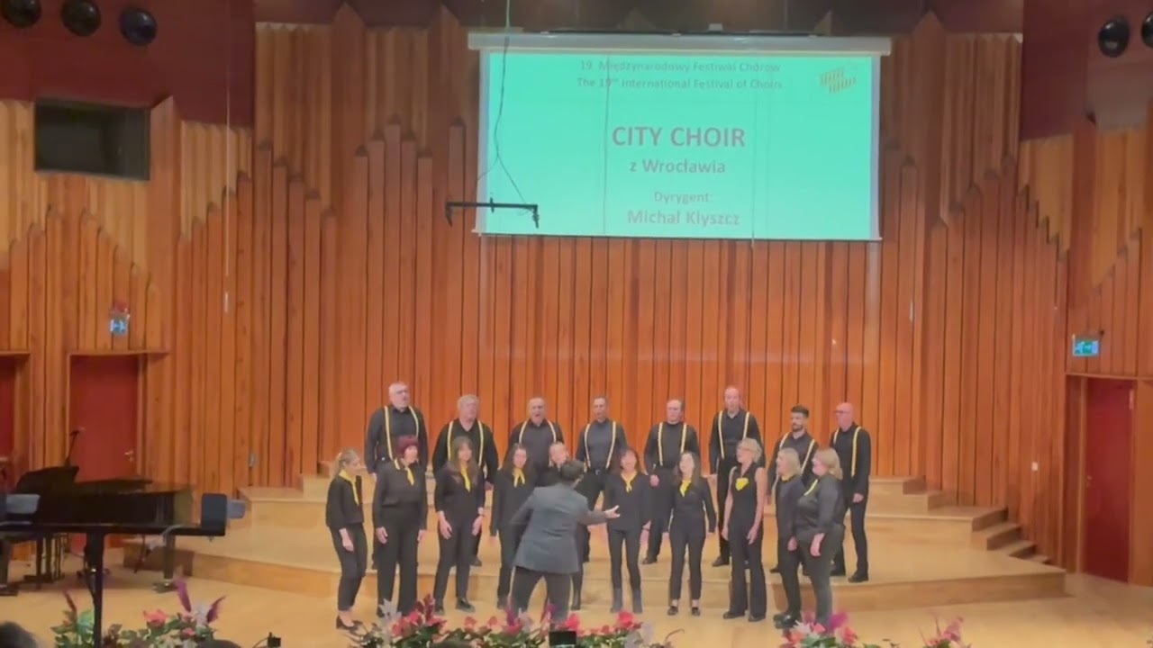 Somebody to love (arr. Wendy Sergeant) by Wroclaw City Choir