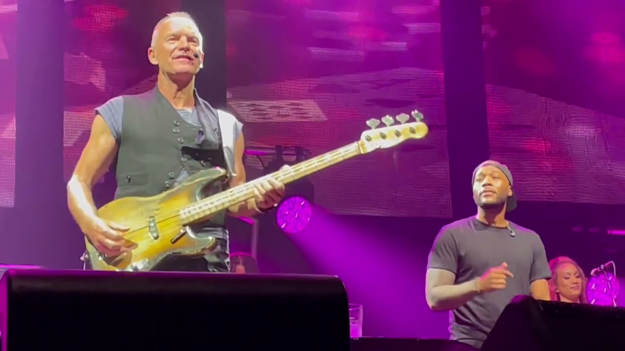 Sting live in Amsterdam AFAS 25-02-2022. Shape of my heart