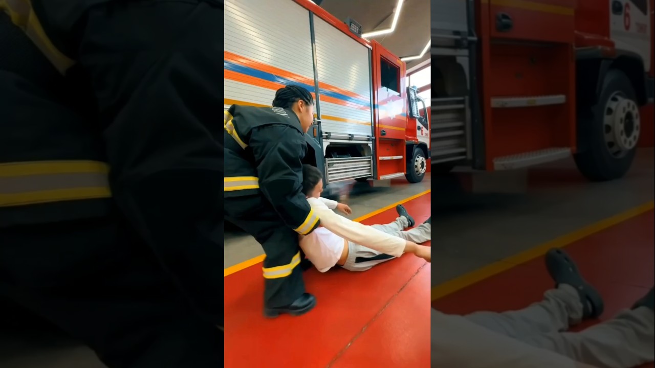 How to Safely Rescue an Unconscious Person! Emergency Evacuation Techniques