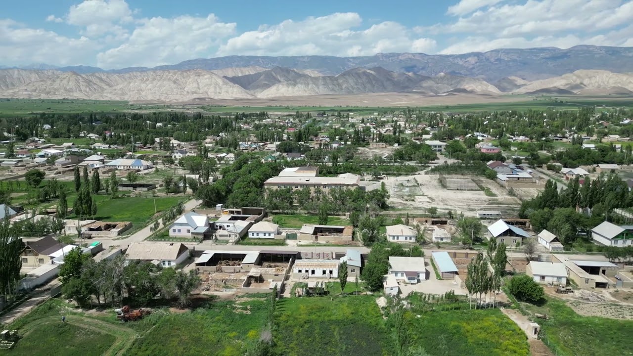 Togolok-Moldo village