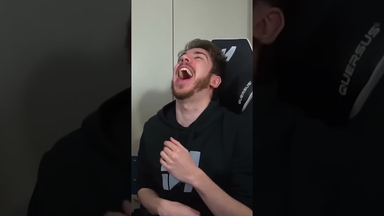 La canzone di TROLLARE GENTE IN CHAT ANONIME 2