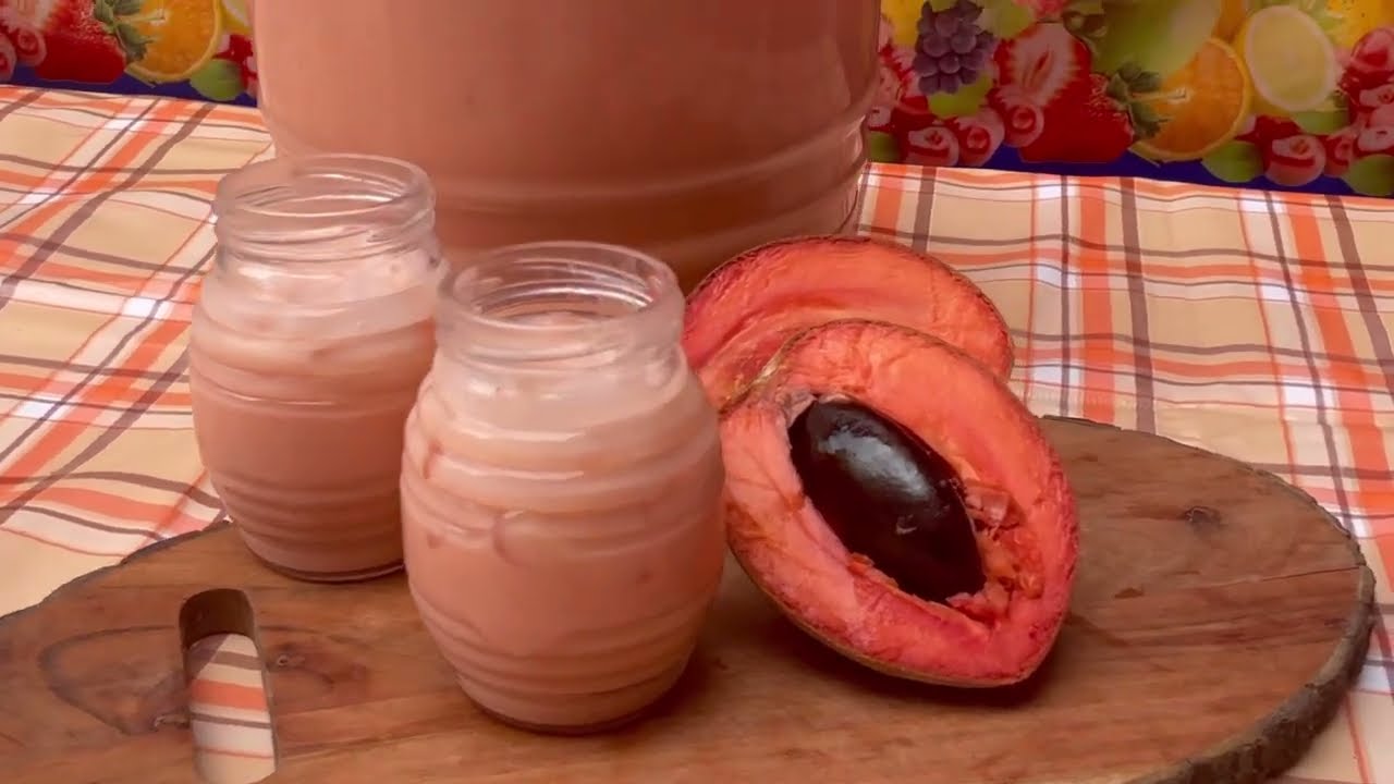 Agua de mamey o zapote , cremosa,fresca y deliciosa