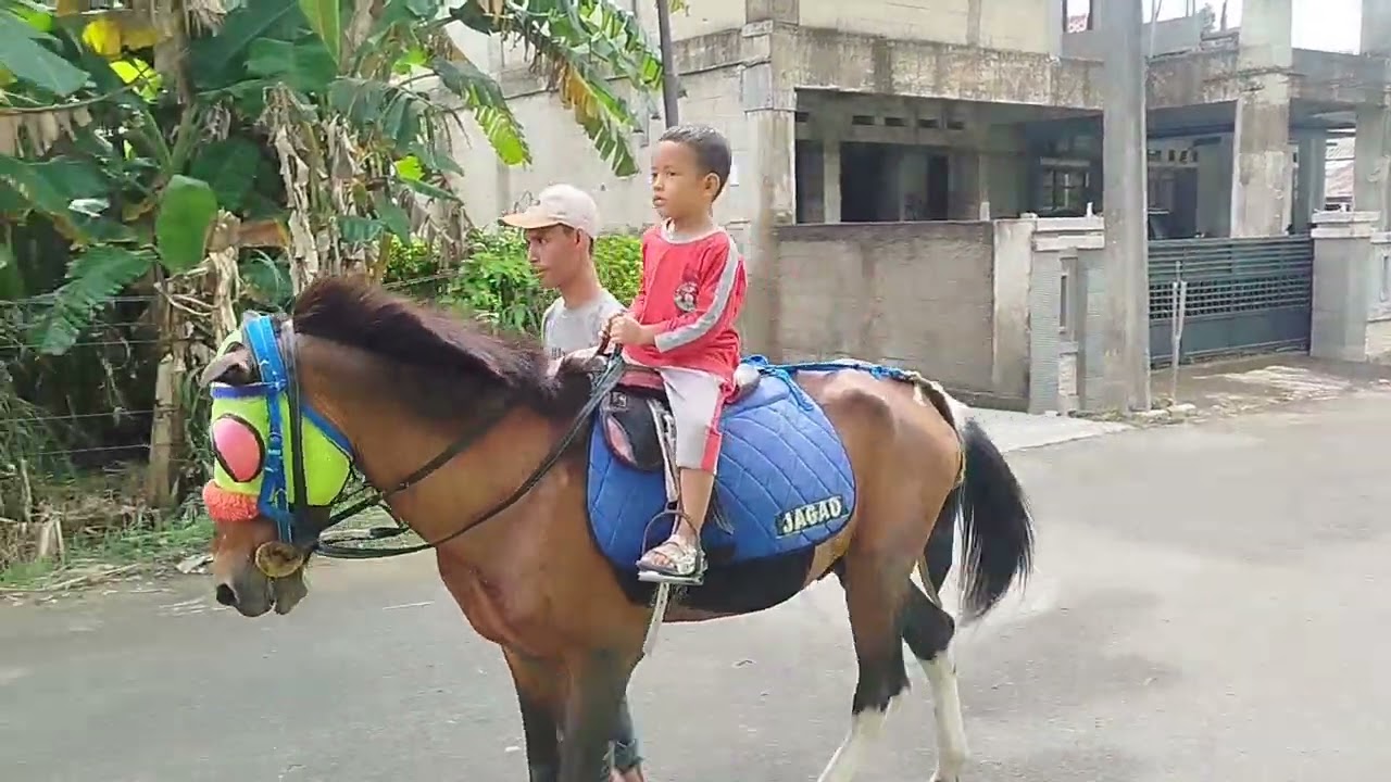 Jum'at, 06 Februari 2026