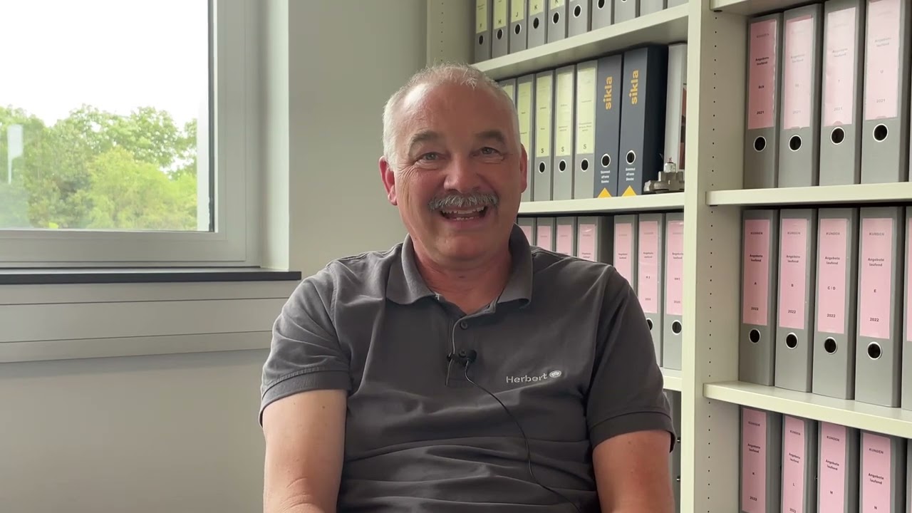 Zu wenig Platz & zu laut - wie Herbert zum Experten für die Klimatisierung von Ü Wagen wurde