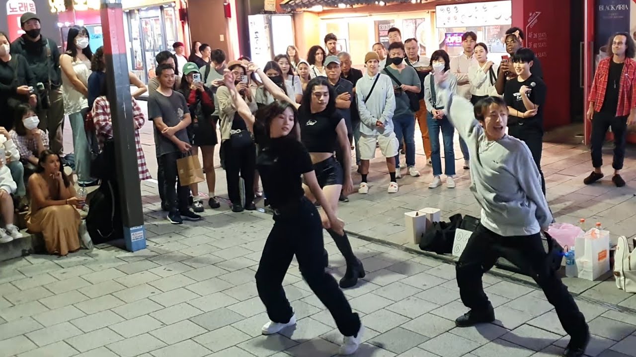 [STREET ARTIST] YU KAGAWA & HYOJIN. WITH GUESTS: EDDIE & JESUNG. HONGDAE BUSKING. 230921.