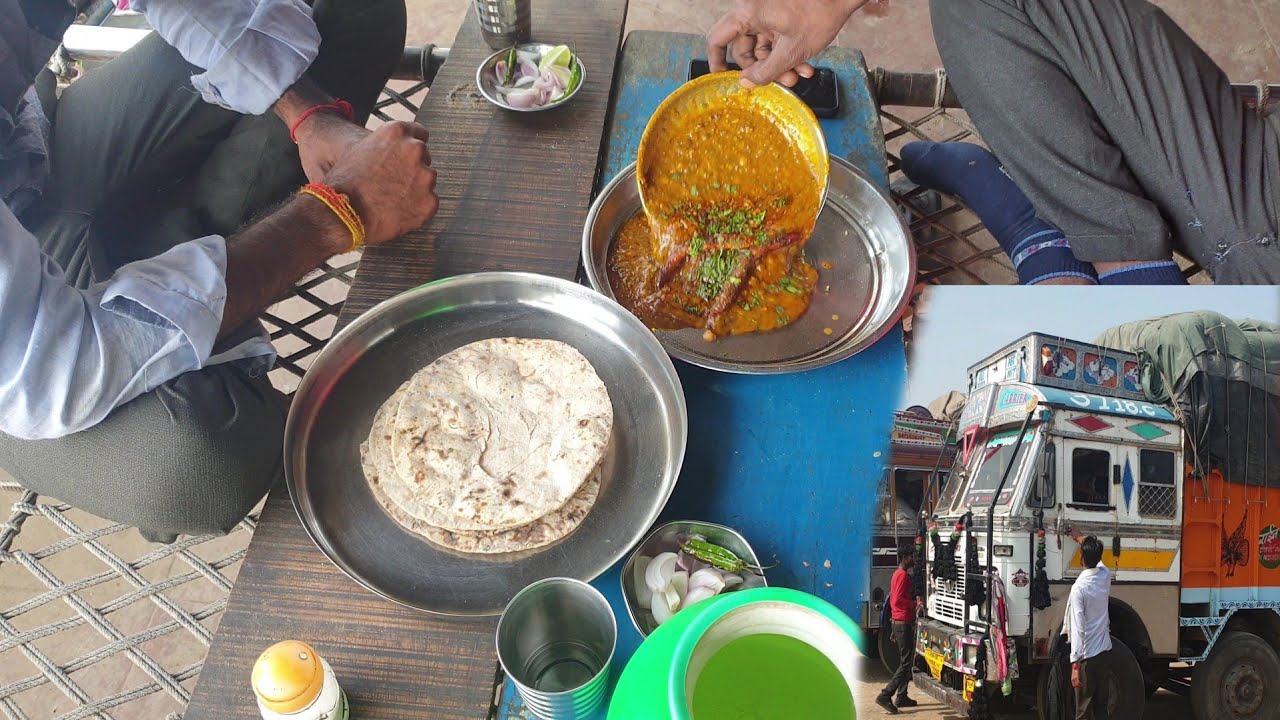 Rj Driver sahaab khana khate huwe