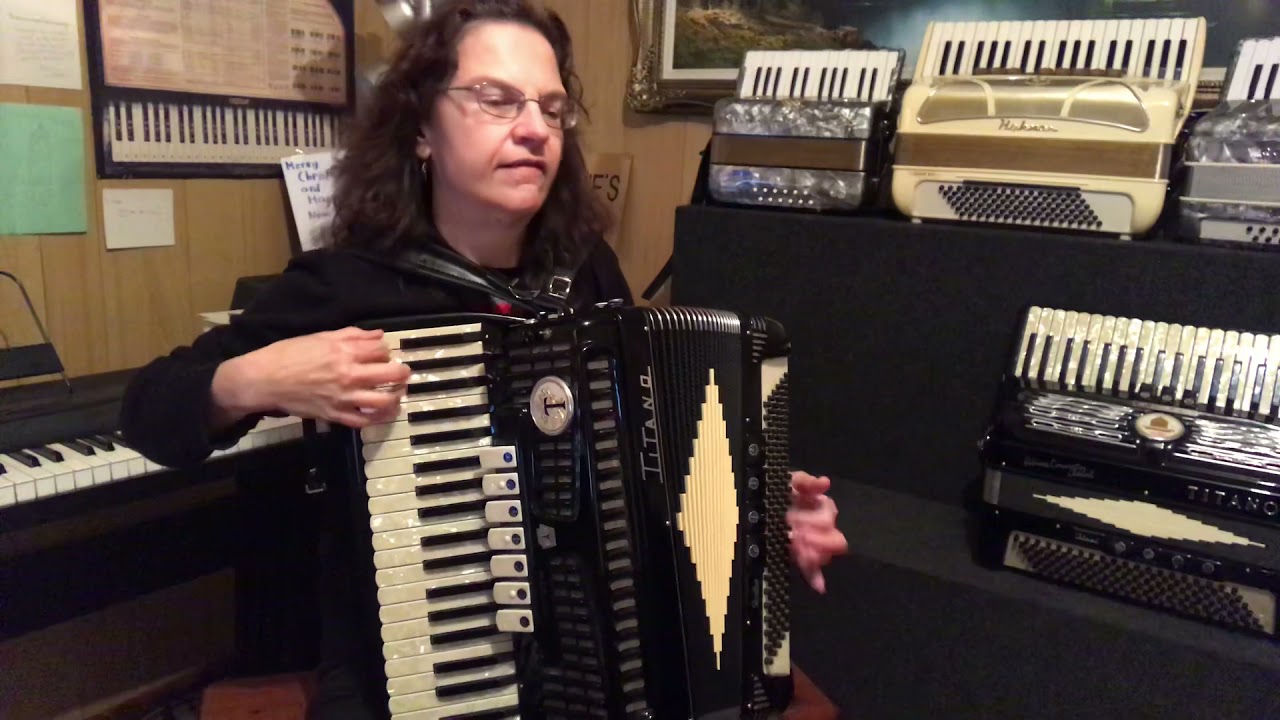 When The Saints Go Marching In (Accordion)