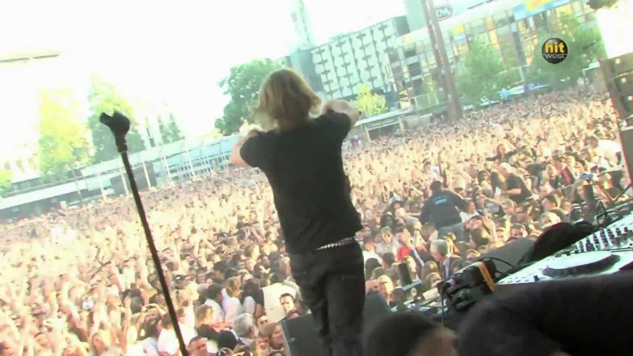 REMADY Feat Manu L - The Way We Are (Live @ Rennes)
