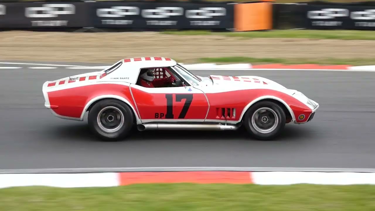 Bernie's V8's Ford vs Chevy Race 1 Brands Hatch