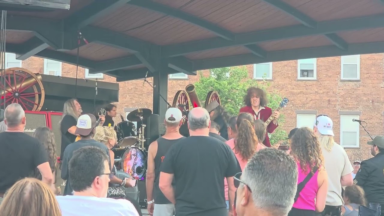 Money Talks-  ACDC Tribute Band Back in Black Ma.  2025