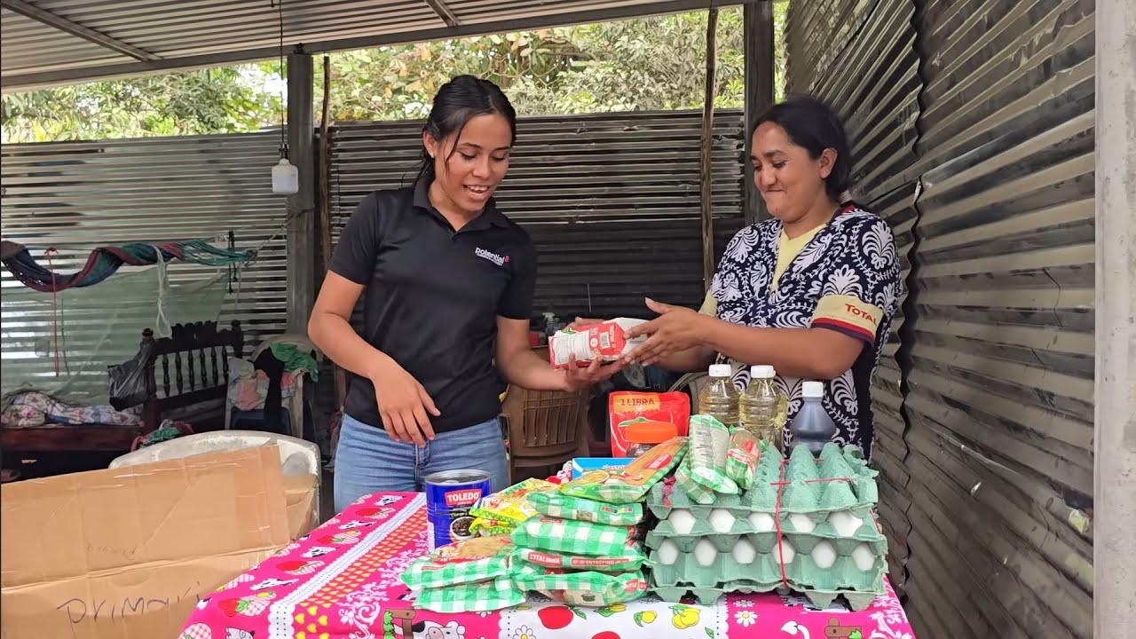 Dayana Muy Contenta Le Entrega Esta Despensa a Su Tia 😱🥹