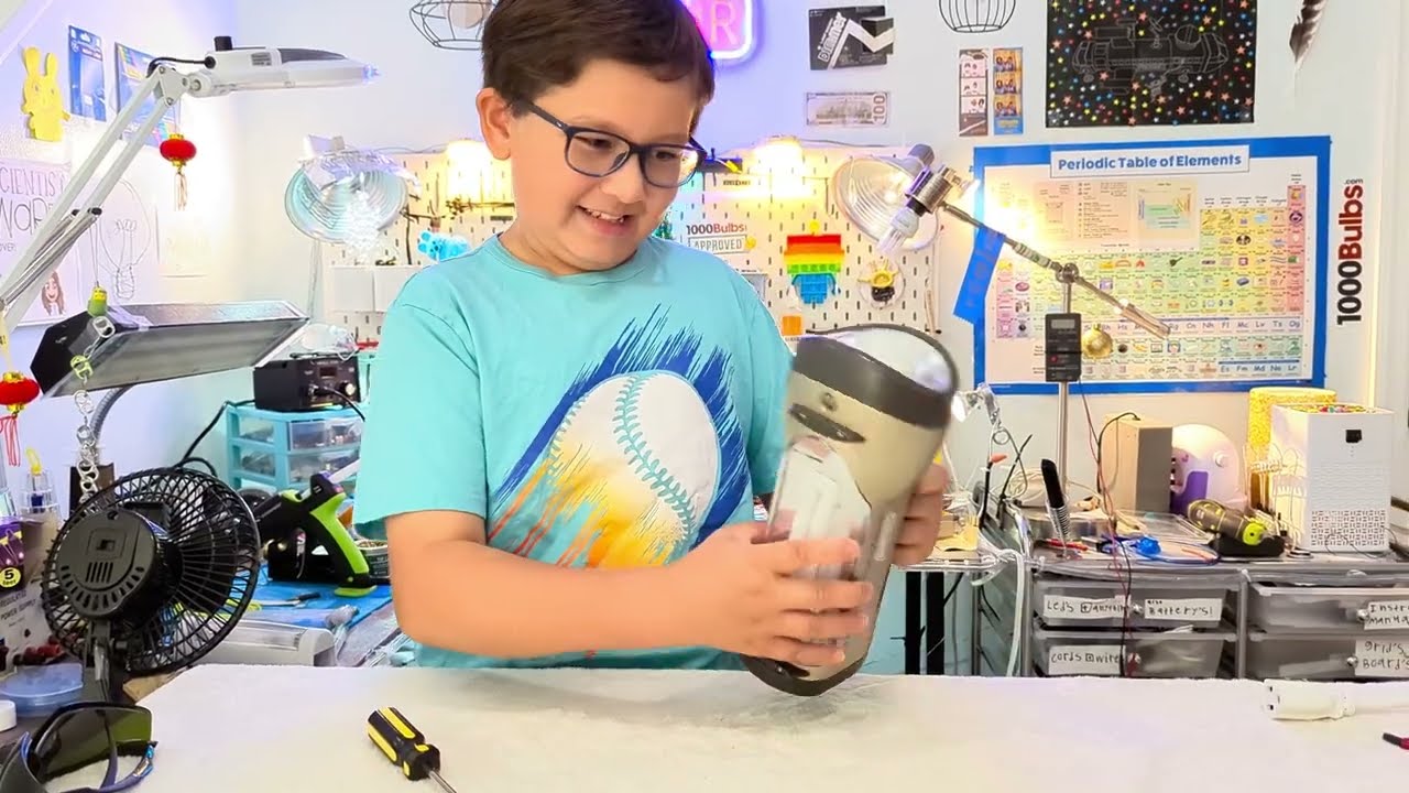 Coleman WideBeam - Xenon & 7w PL flashlight combo