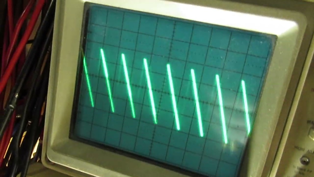Sawtooth Wave Generator 0.5 Hz to 18 KC. Output 3 Volt AC. Very good  linearity schem & demo showed.