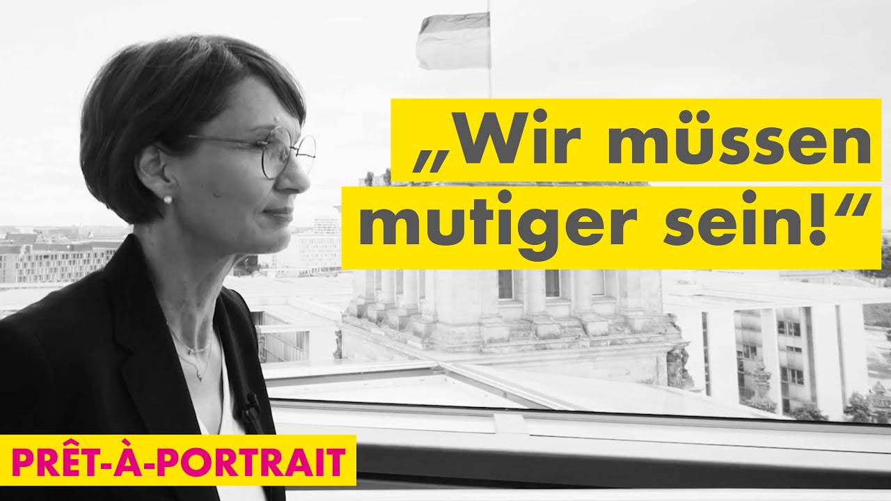 Mut, Rückhalt, Gummibärchen - Das Prêt-à-Portrait von Bettina Stark-Watzinger