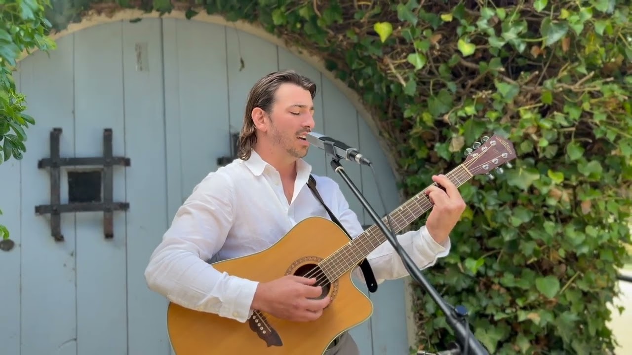Alex – Somebody Like You (Keith Urban) | Live at Villa Howden, Tasmania