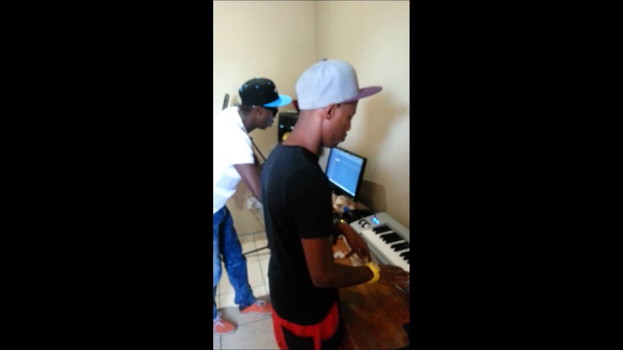 Problem Child Ten83 and Da Capo @ Mofunk Records Studio (Hidden Camera)