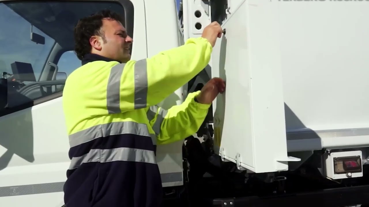 Olympus Mini - Compact Rear Loading Refuse Compaction Vehicle