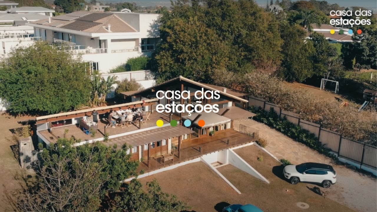 Casa das Estações - Um lugar, uma mesa e um convite!