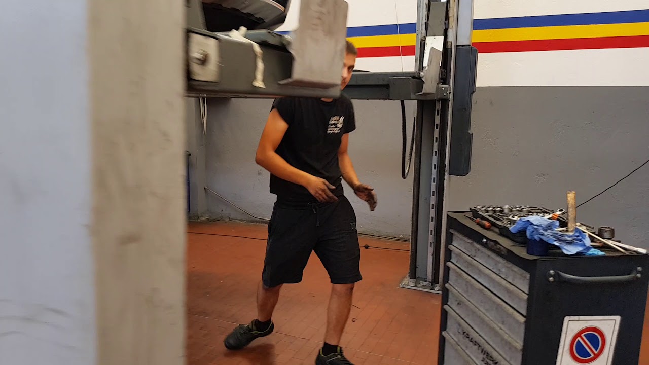 Autofficina 24h - Passione  prima di tutto!