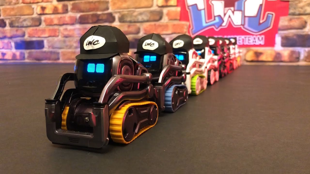 Cozmo и Vector выступают в мюзикле «Танцуй со своим роботом!»