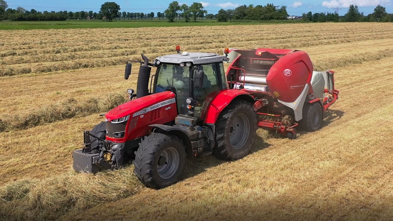 Persen en wikkelen met Lely Welger RPC 245 Firma: Offringa Schildwolde.