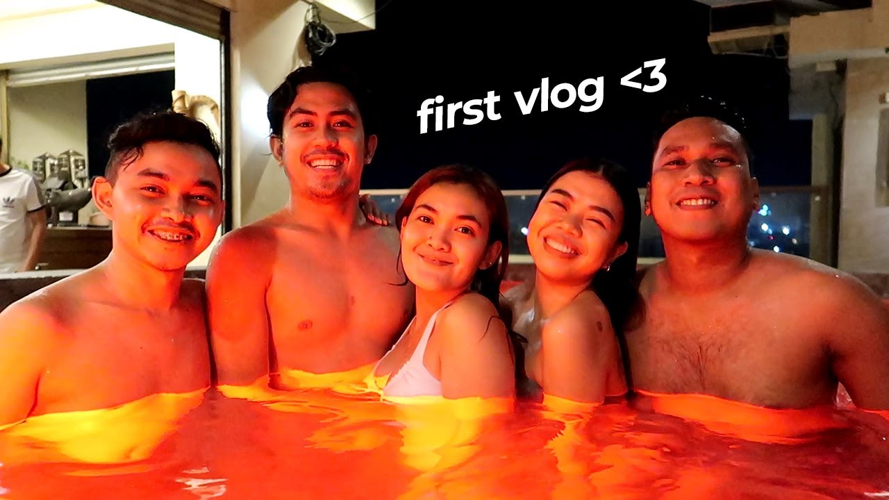 vlog • reuniting with my HS friends (pool night, TikTok, and karaoke)