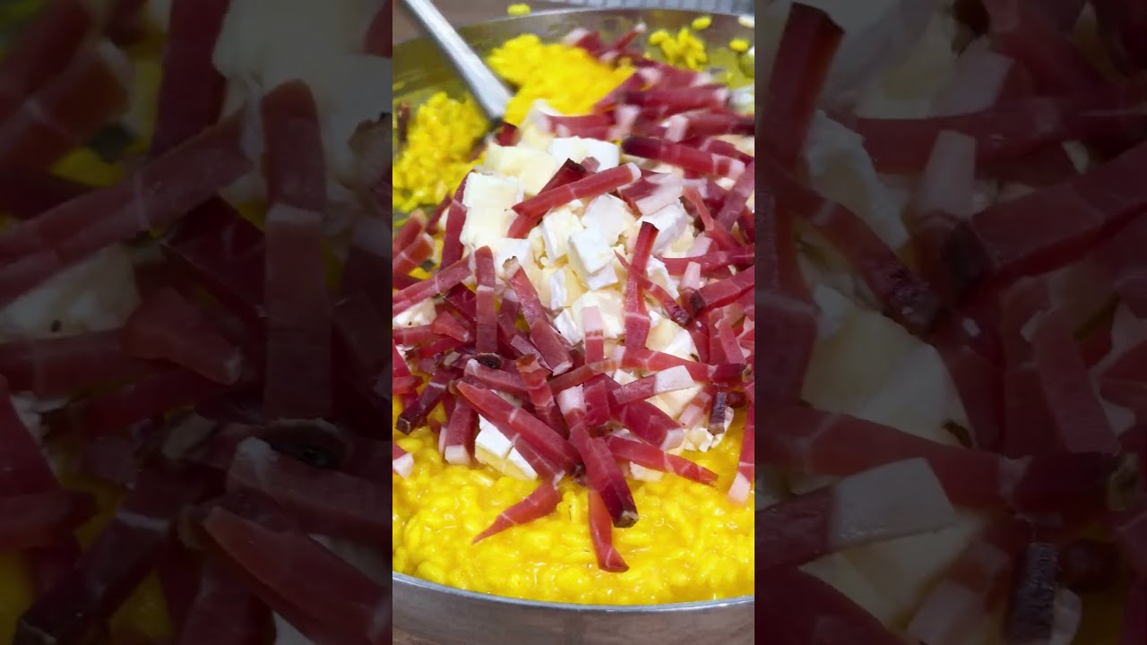 RISO al FORNO allo ZAFFERANO con SPECK e BRIE🧀✨🍚 #Shorts #adv