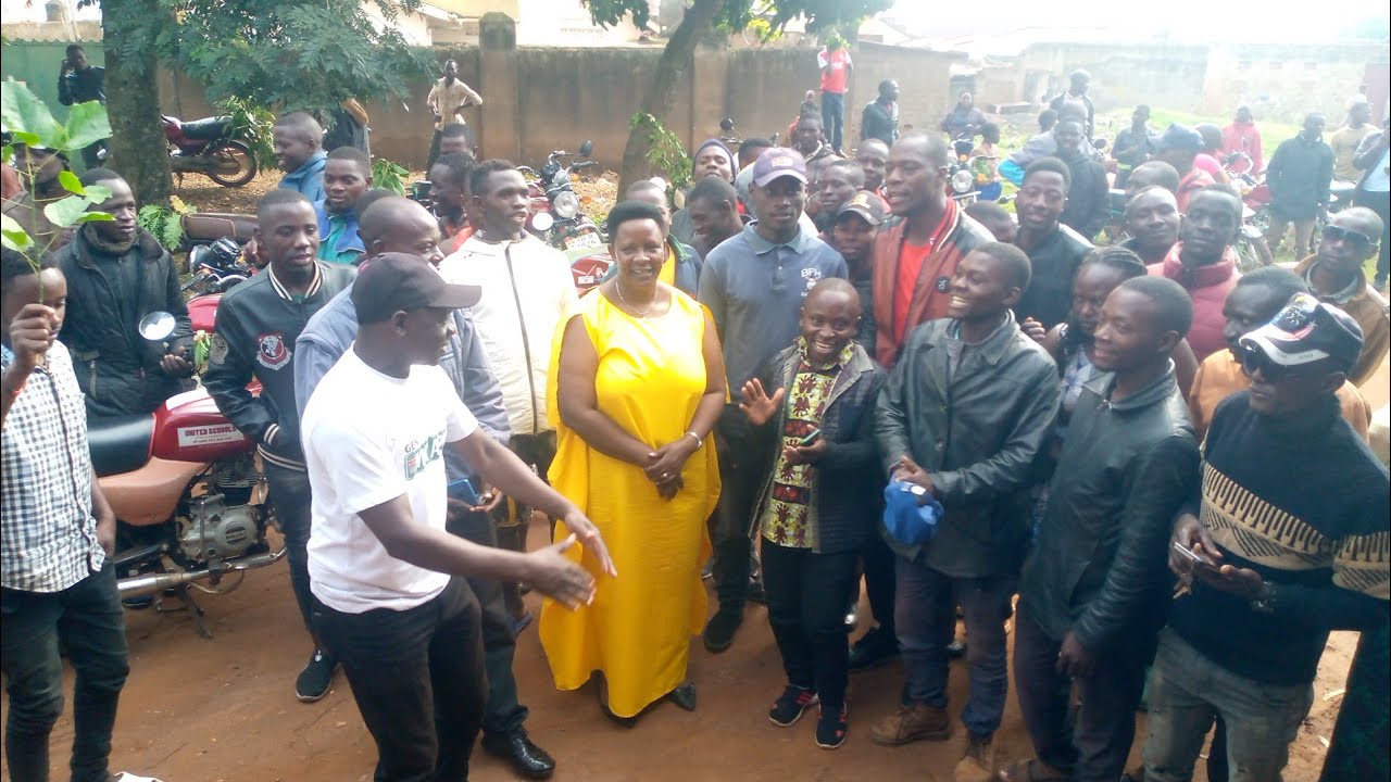 Tears of Joy: RDC Lillian Rutereho arrives in Kagadi with a warm welcome