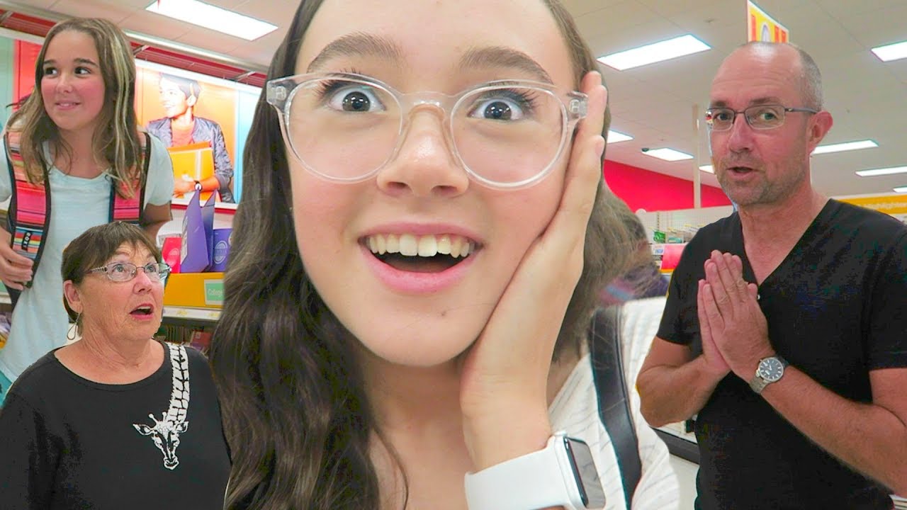 Strangers Pick Out My School Supplies! Haul & GIVEAWAY! FionaFrills